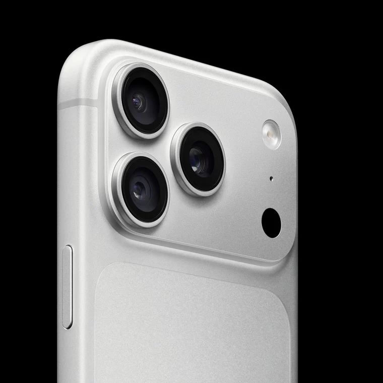 iPhone 18 Pro Серебристый